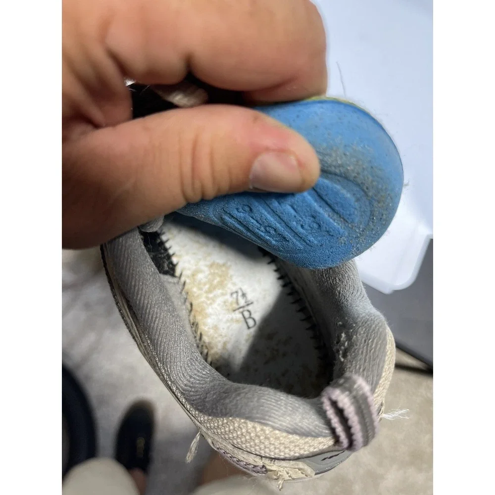 NEW BALANCE 1645 Rock and Tone Walking Shoes Beige/Gray Womens Size 7.5